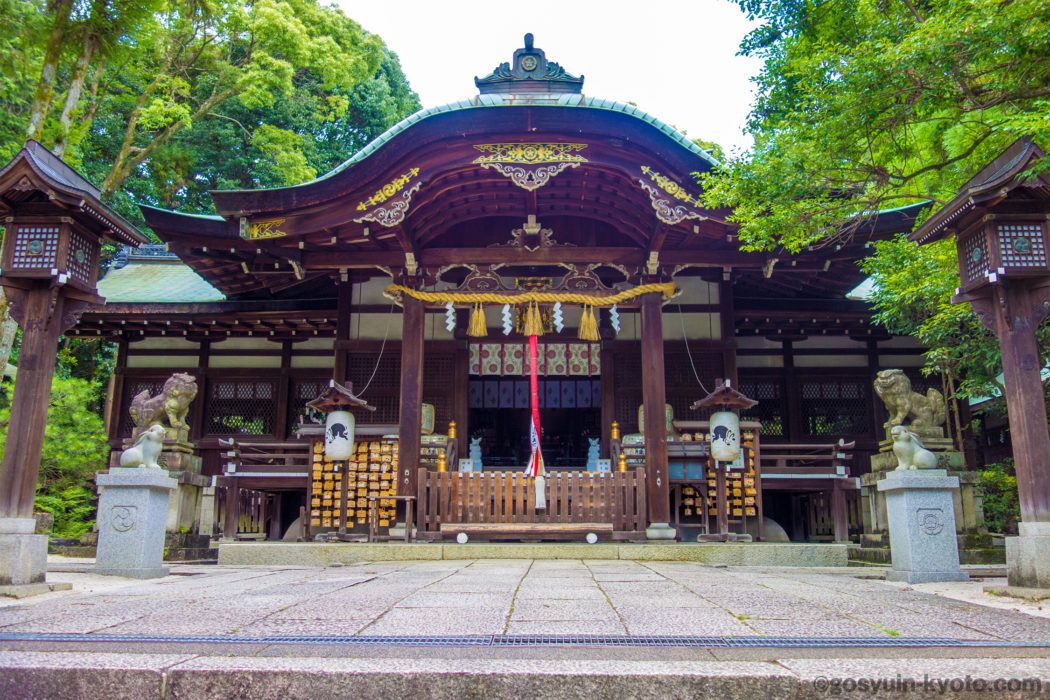 安産祈願で有名な京都の岡崎神社